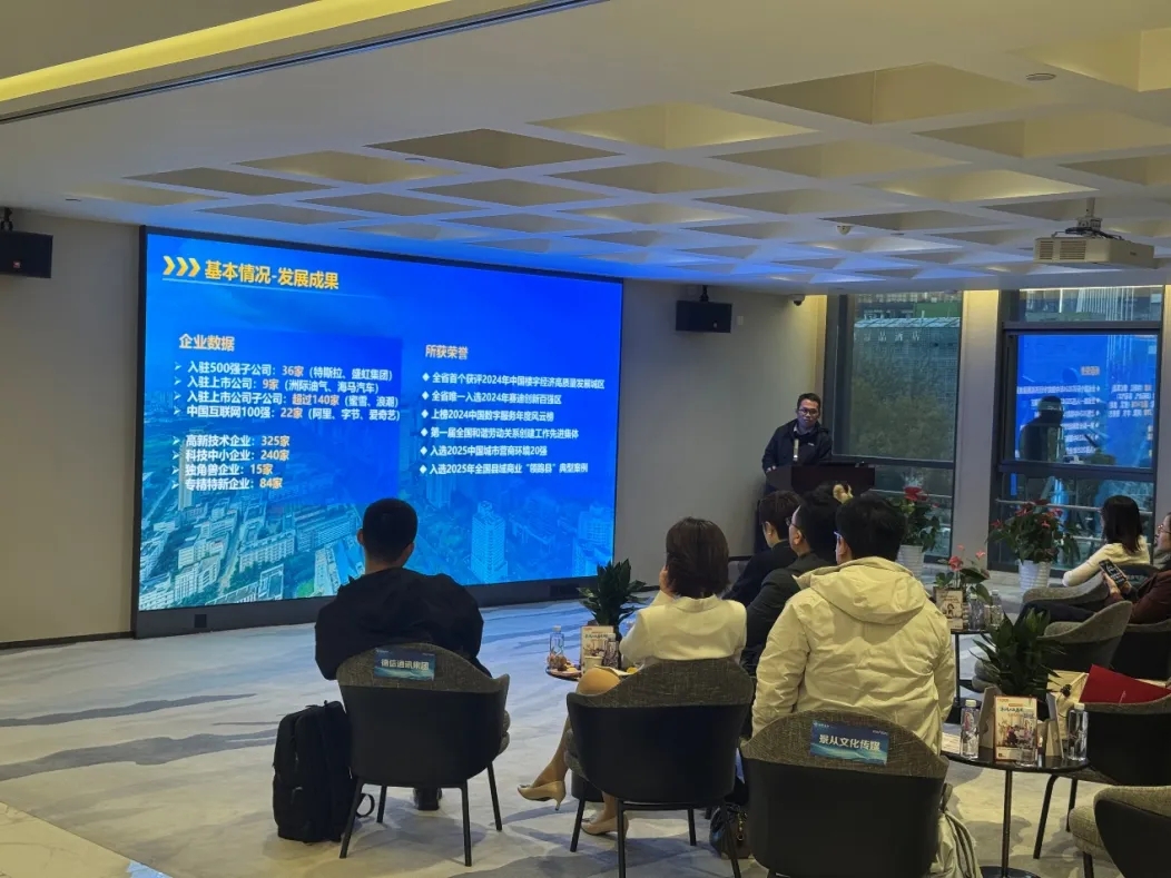 9a2fef2f9a2c5f31b20eb80bb07de555.jpg 9a2fef2f9a2c5f31b20eb80bb07de555.jpg